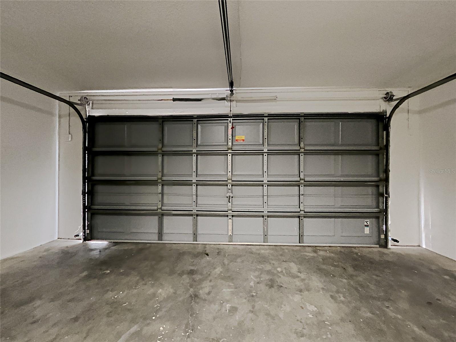 Listing photo id 16 for 10533 Juliano Drive