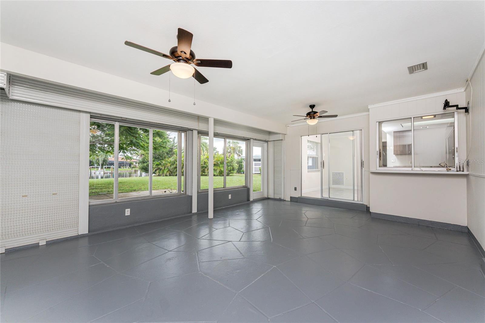 Image 19 of 29 For 210 Delido Court