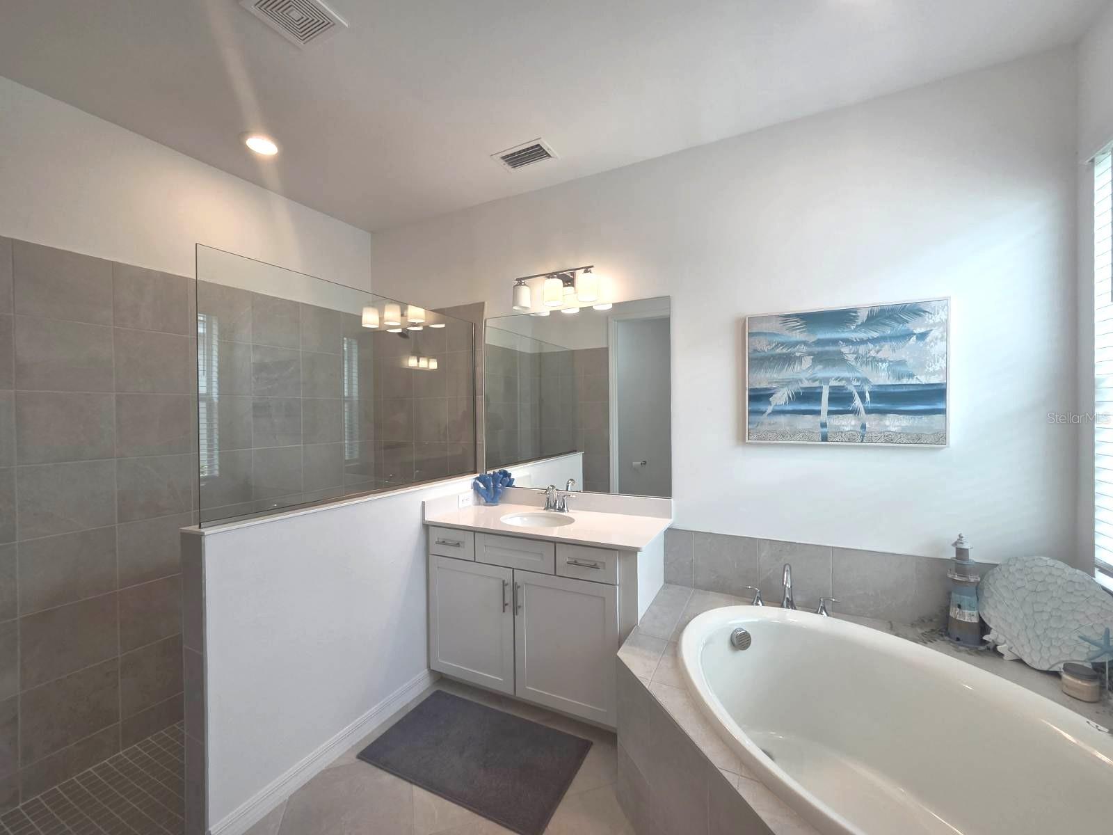 Image 9 of 40 For 17370 Jadestone Court