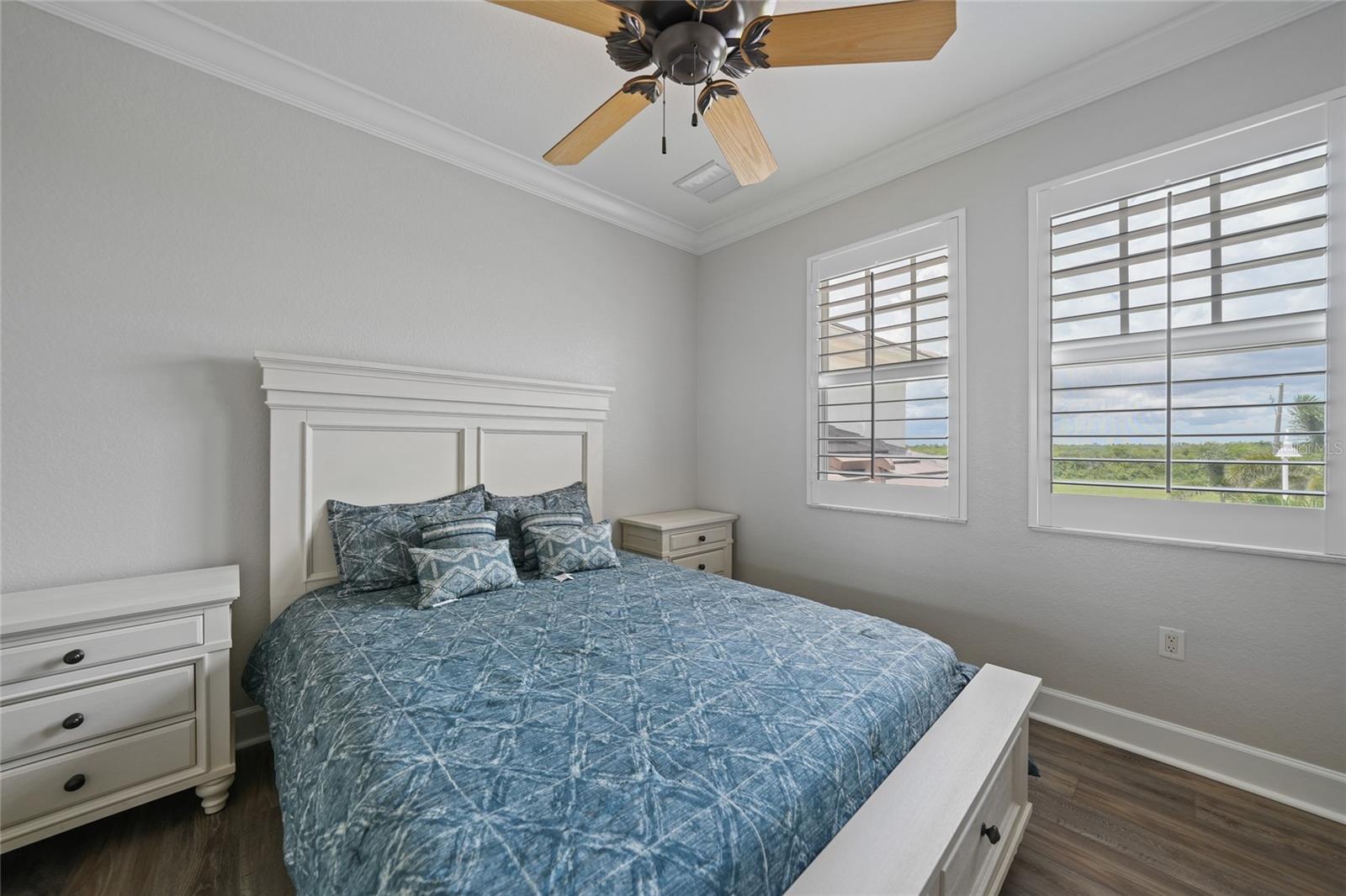 Image 15 of 33 For 17258 Acapulco Road 122