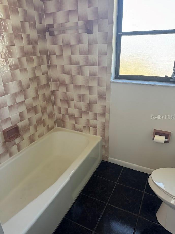 Image 13 of 16 For 11351 Poplin Avenue B