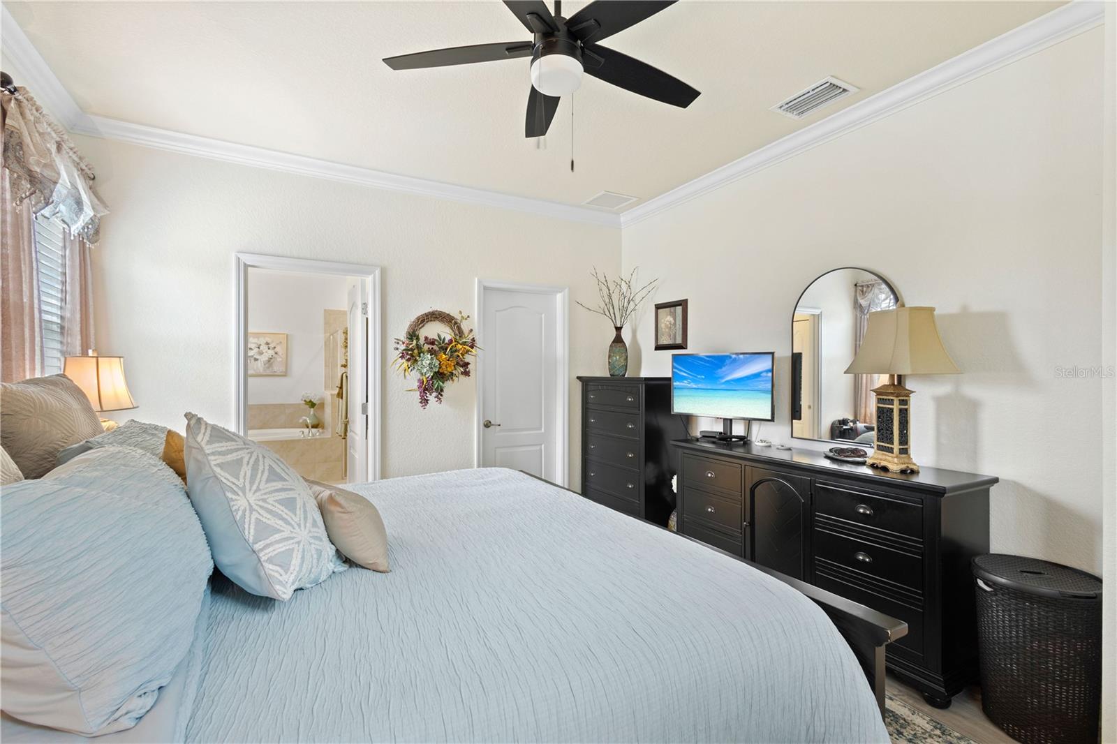 Image 16 of 41 For 5119 Grand Cypress Blvd