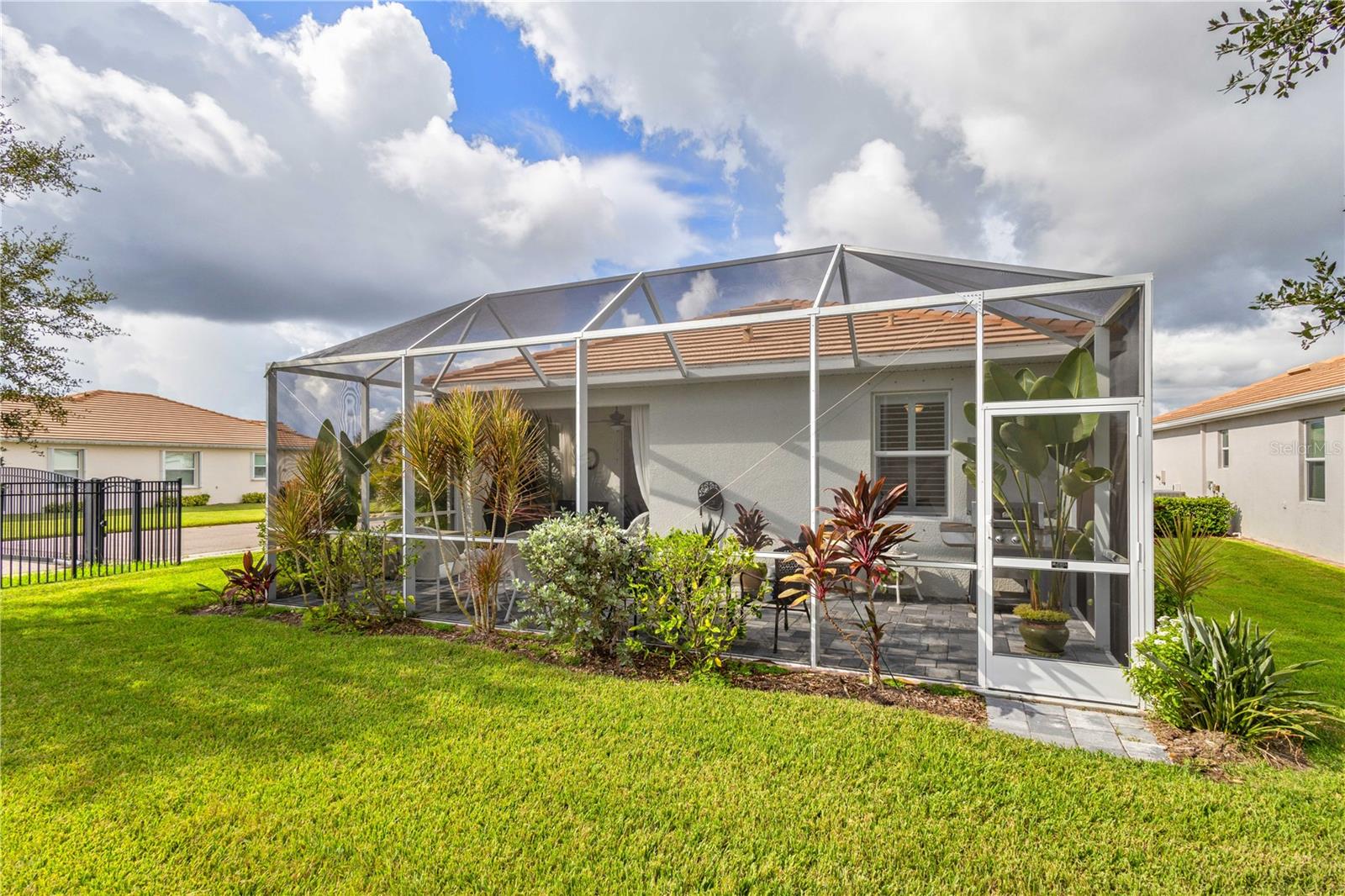 Image 32 of 41 For 5119 Grand Cypress Blvd
