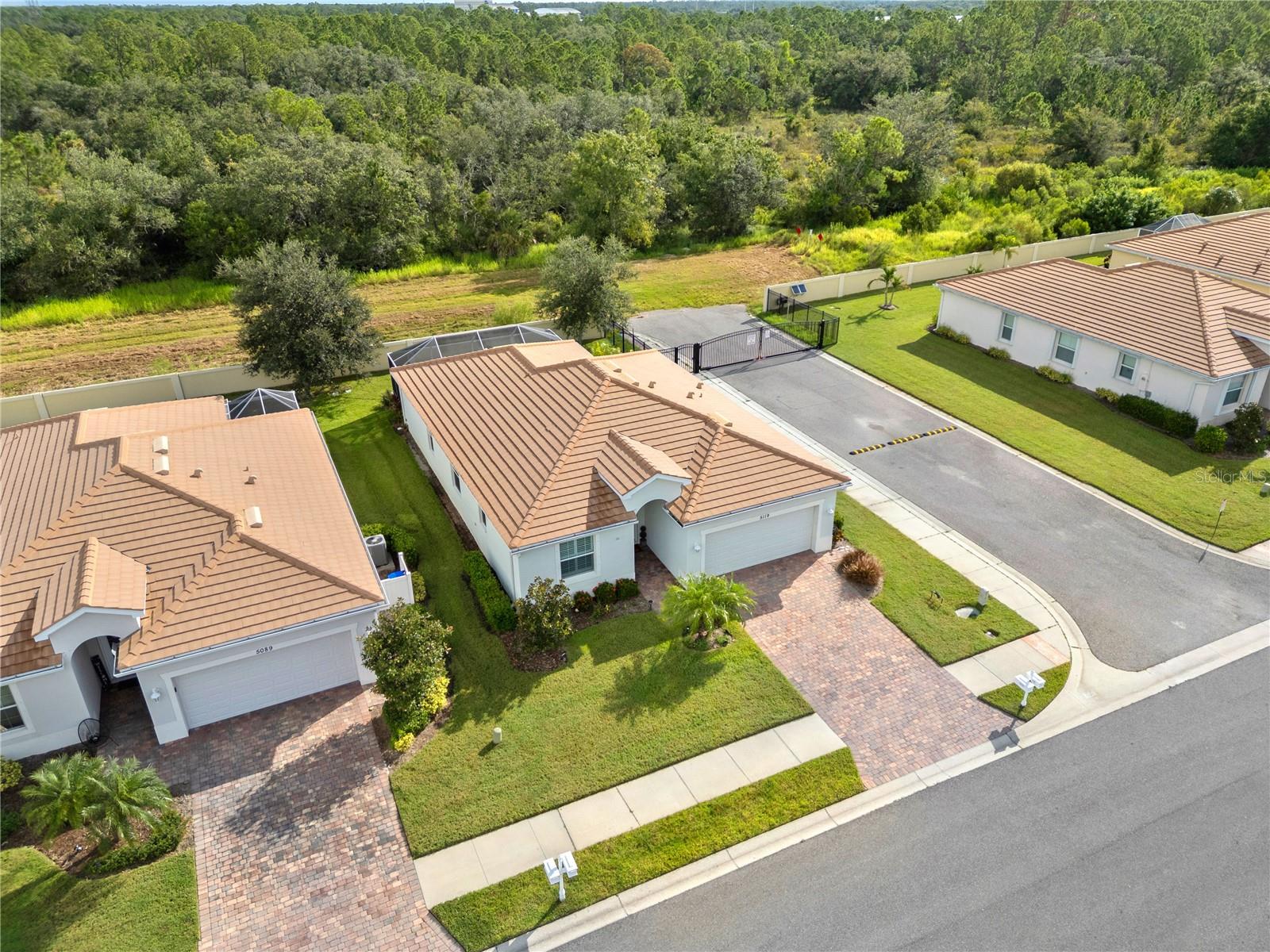 Image 34 of 41 For 5119 Grand Cypress Blvd