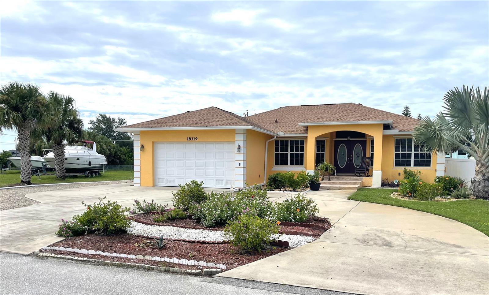 Details for 18319 Arapahoe Circle, PORT CHARLOTTE, FL 33948