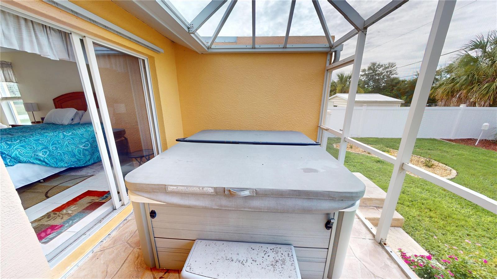 Image 20 of 34 For 18319 Arapahoe Circle