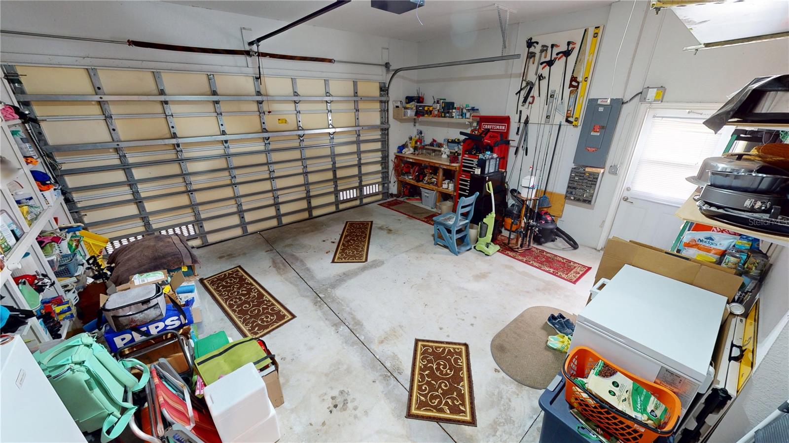 Image 30 of 34 For 18319 Arapahoe Circle