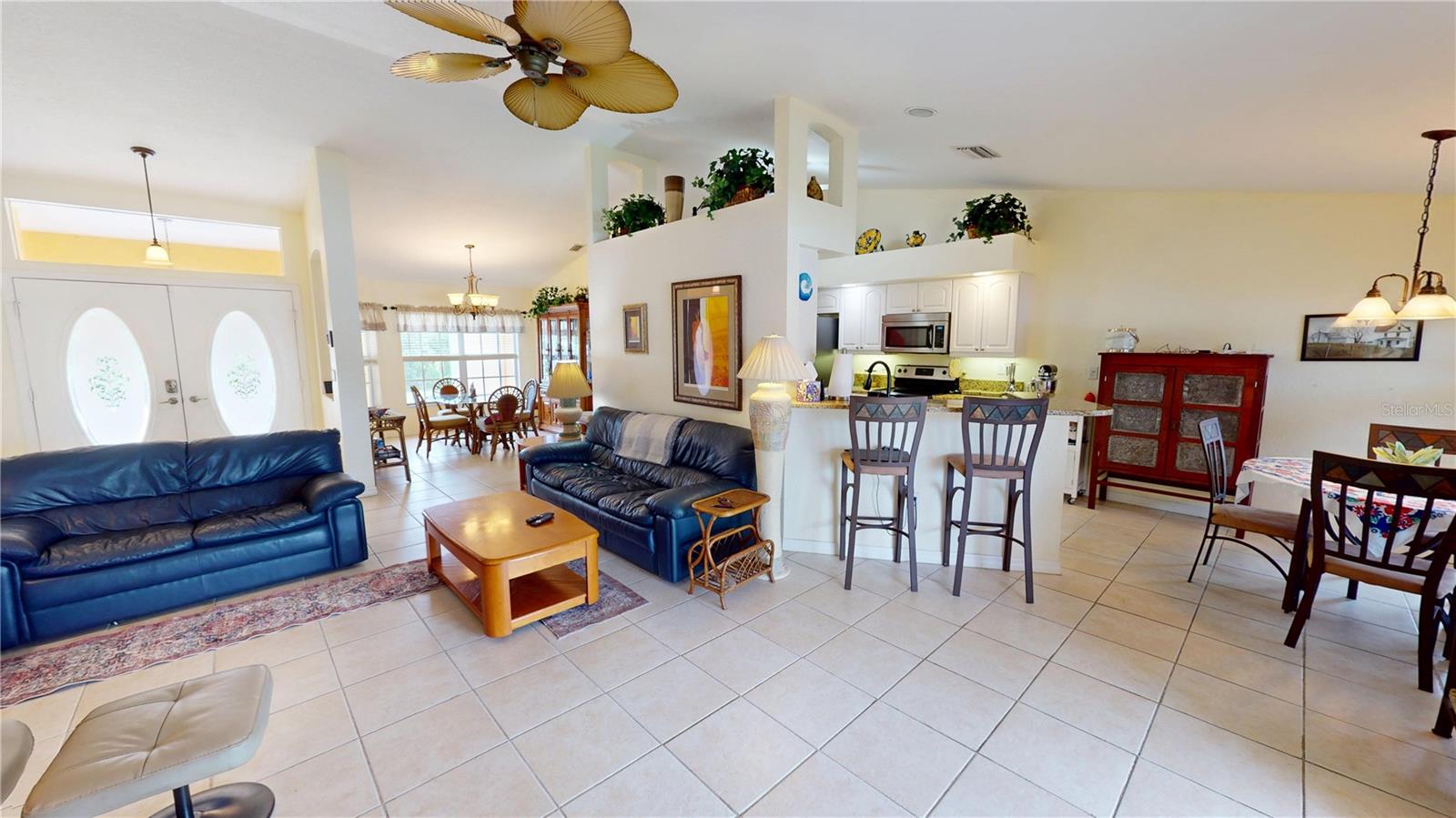 Image 6 of 34 For 18319 Arapahoe Circle