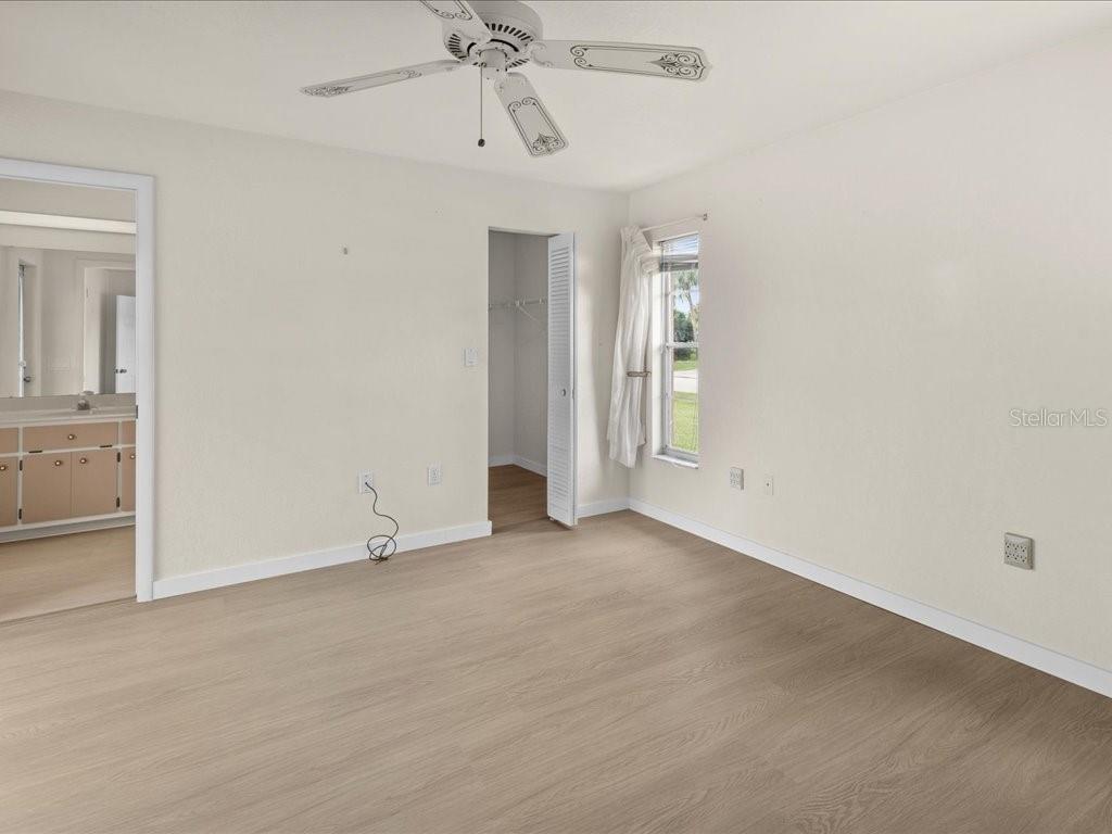 Image 19 of 35 For 4461 Cunningham Street