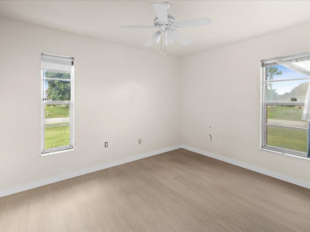 Image 22 of 35 For 4461 Cunningham Street