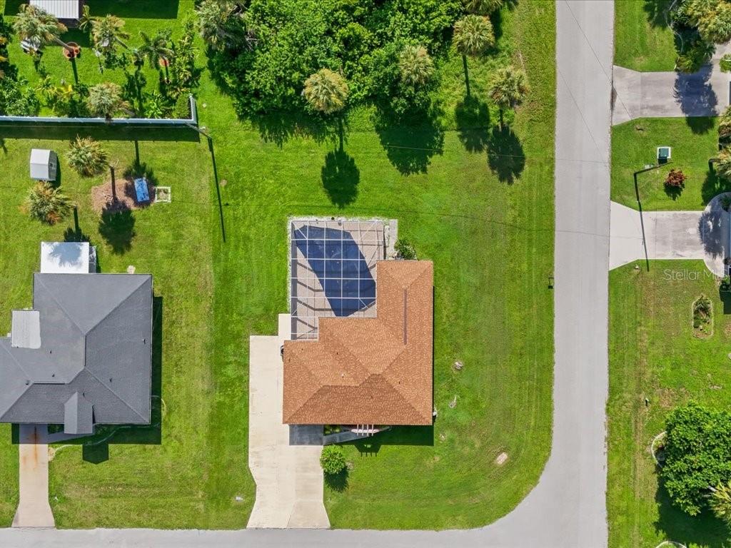 Image 3 of 35 For 4461 Cunningham Street