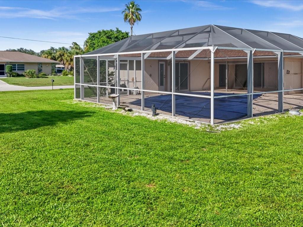 Image 31 of 35 For 4461 Cunningham Street