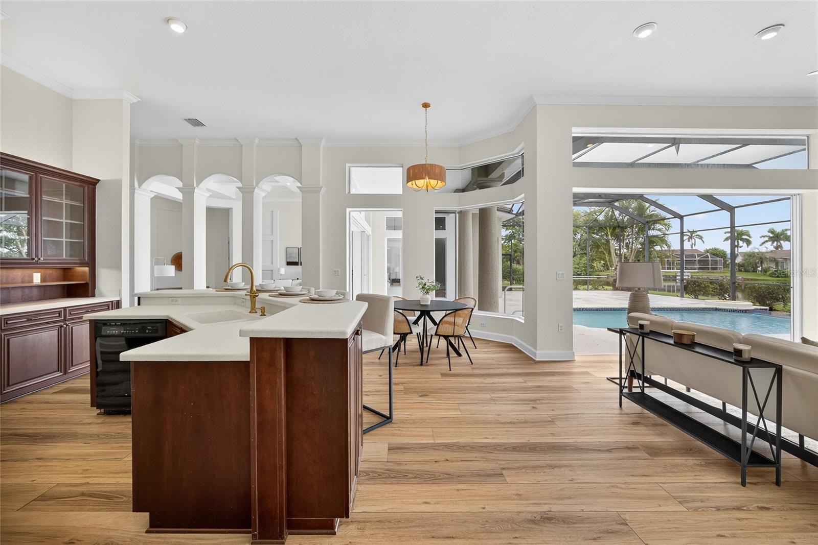 Image 13 of 44 For 11600 Courtly Manor Drive