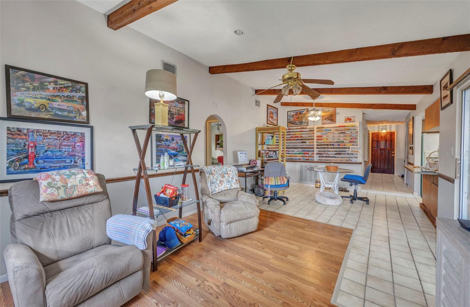 Image 15 of 33 For 21028 Churon Avenue