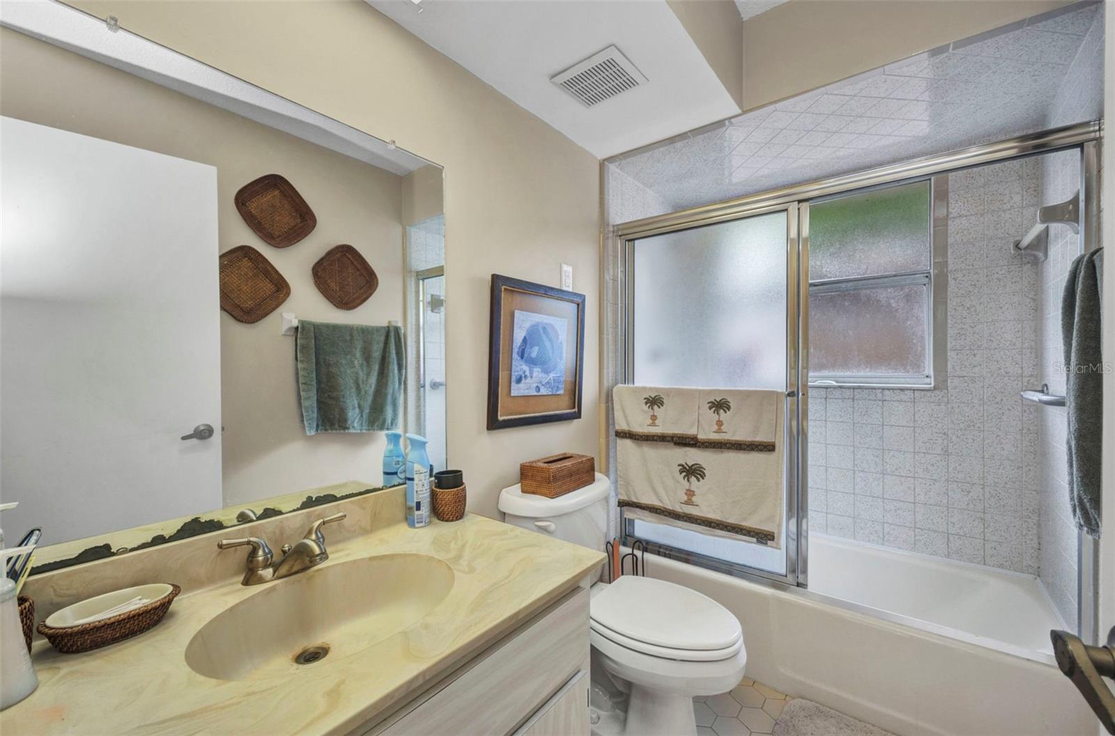 Image 24 of 33 For 21028 Churon Avenue