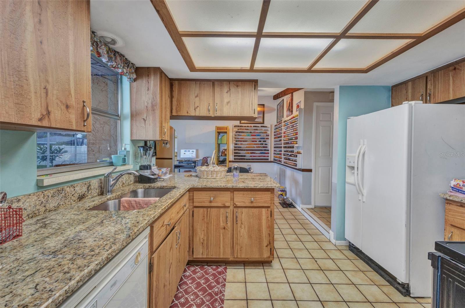 Image 9 of 33 For 21028 Churon Avenue