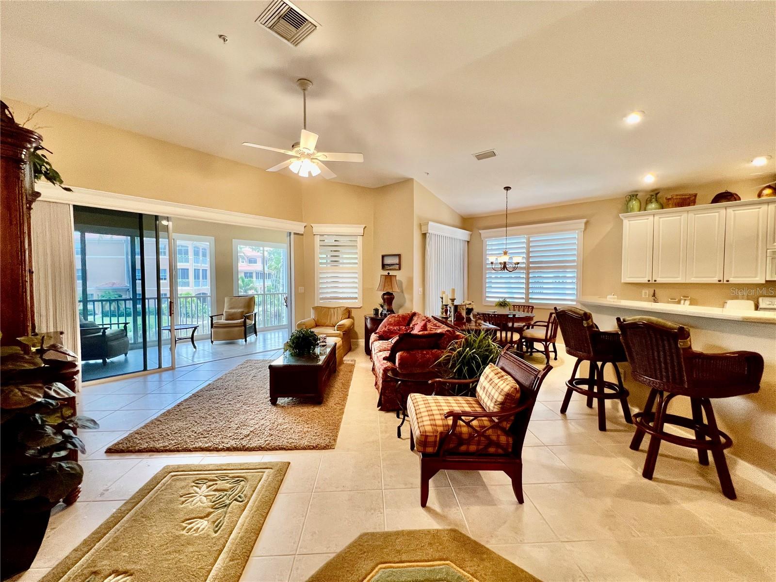 Image 16 of 53 For 3304 Sunset Key Circle D