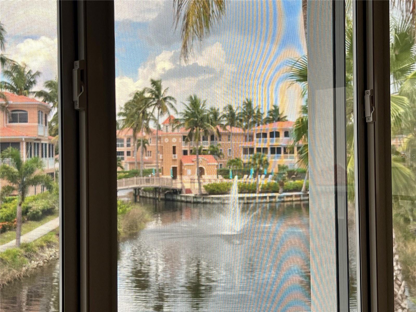 Image 4 of 53 For 3304 Sunset Key Circle D