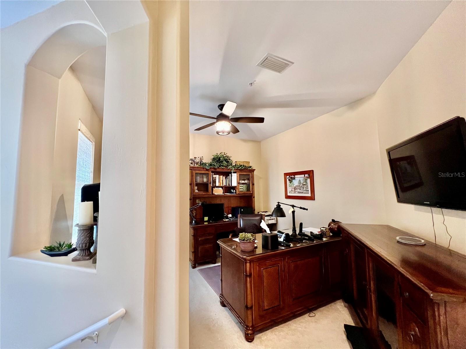 Image 7 of 53 For 3304 Sunset Key Circle D