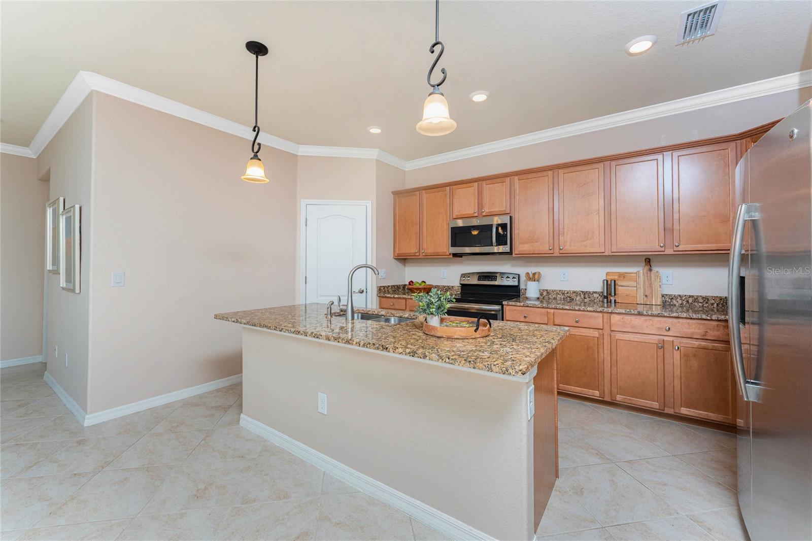 Image 17 of 81 For 6229 Grand Cypress Boulevard