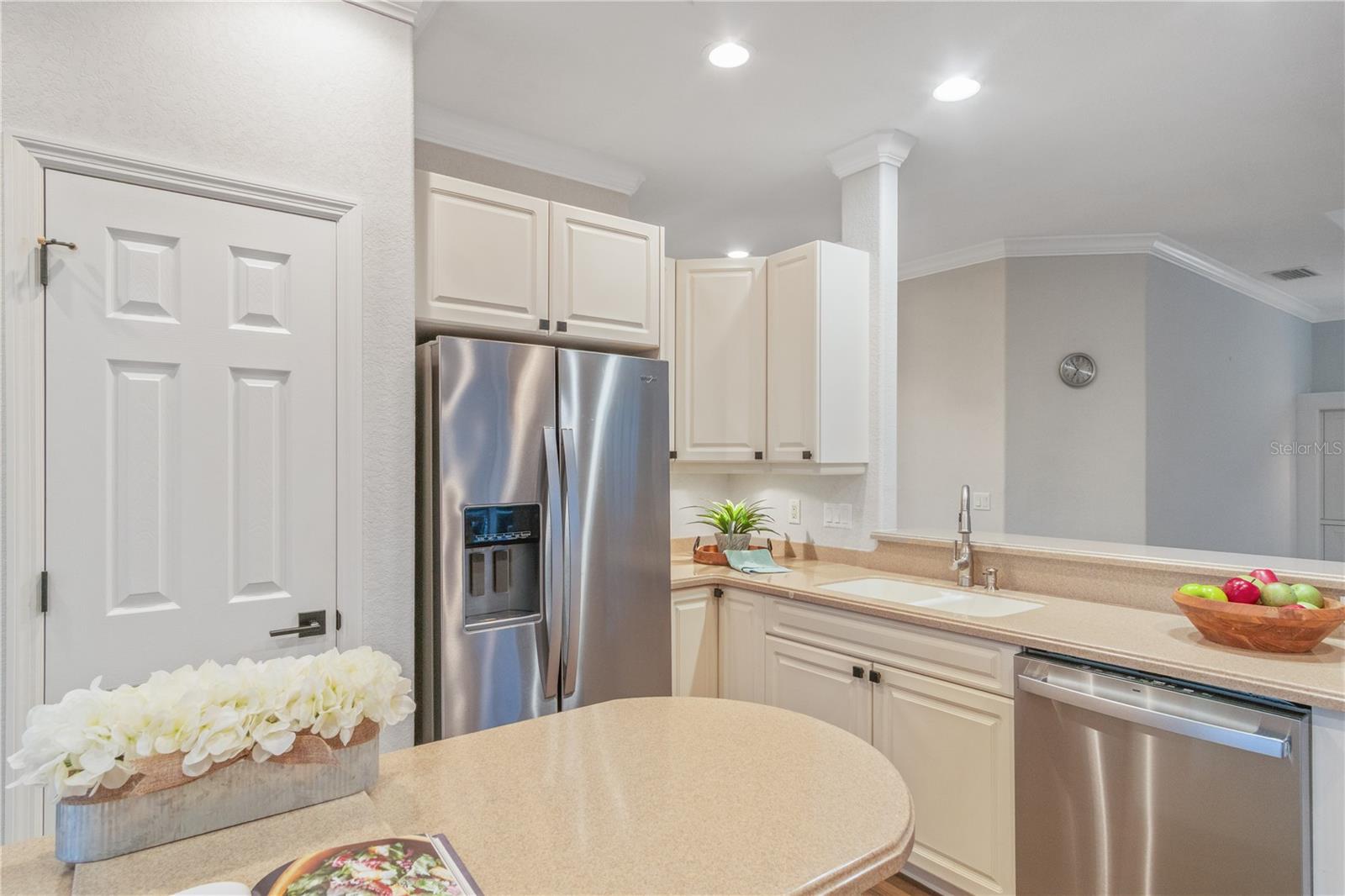 Image 23 of 99 For 2890 Whispering Pine Lane