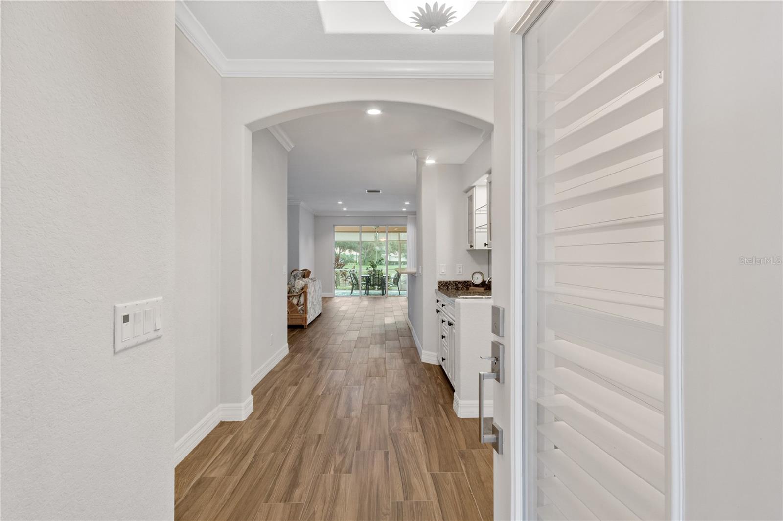 Image 7 of 99 For 2890 Whispering Pine Lane