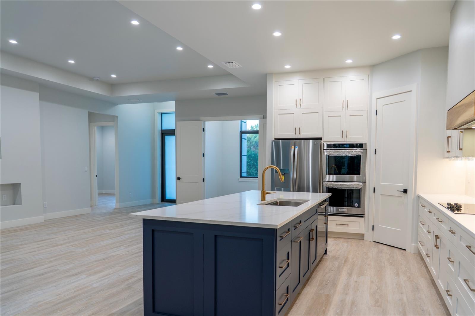 Image 22 of 60 For 1493 Boswell Street