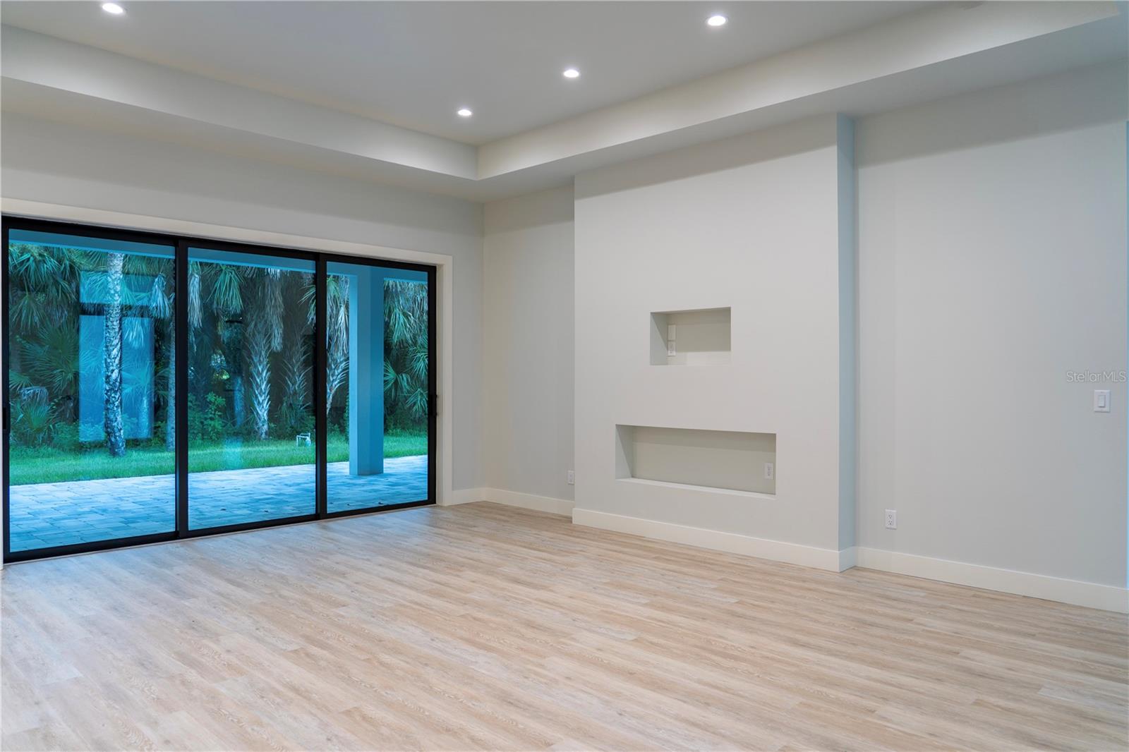 Image 24 of 60 For 1493 Boswell Street