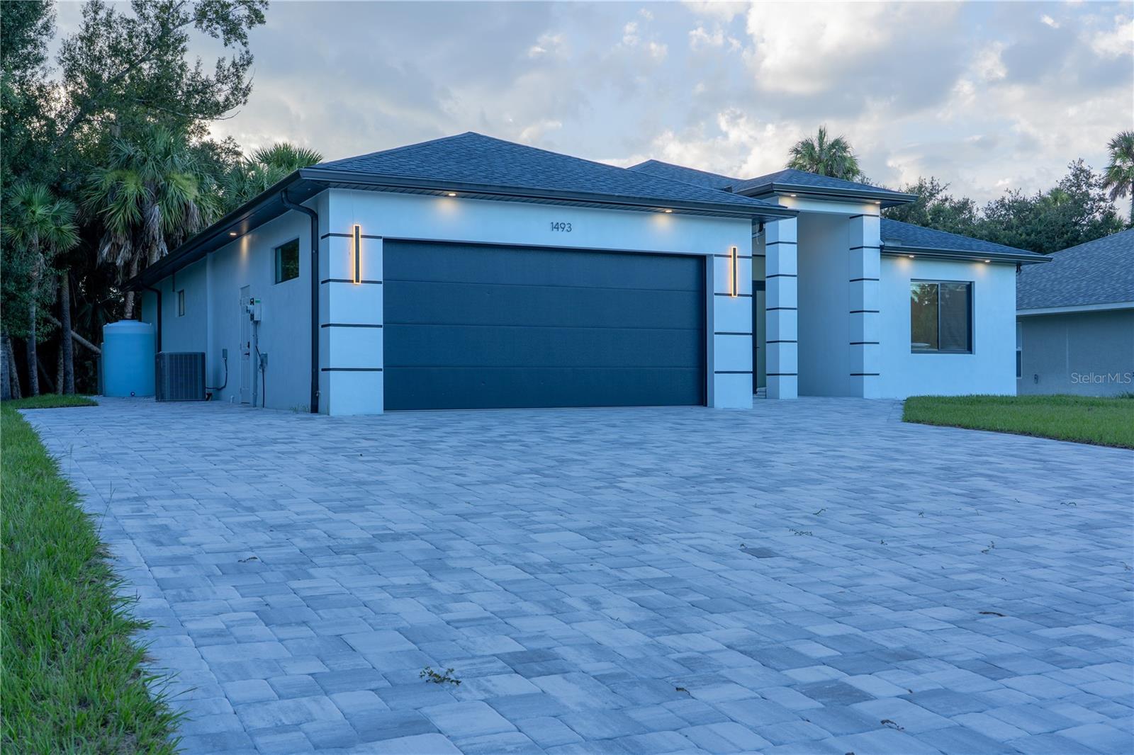 Image 57 of 60 For 1493 Boswell Street