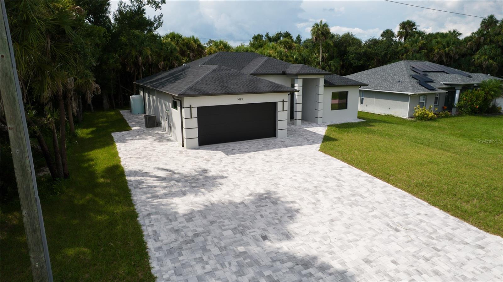 Image 58 of 60 For 1493 Boswell Street