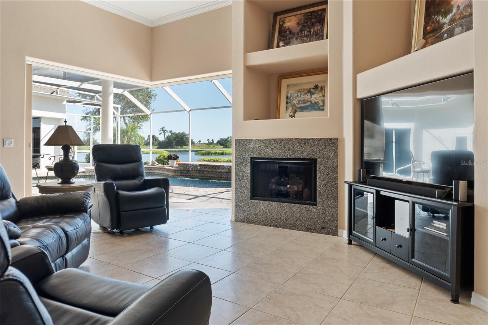 Image 12 of 50 For 1875 Canary Palm Way
