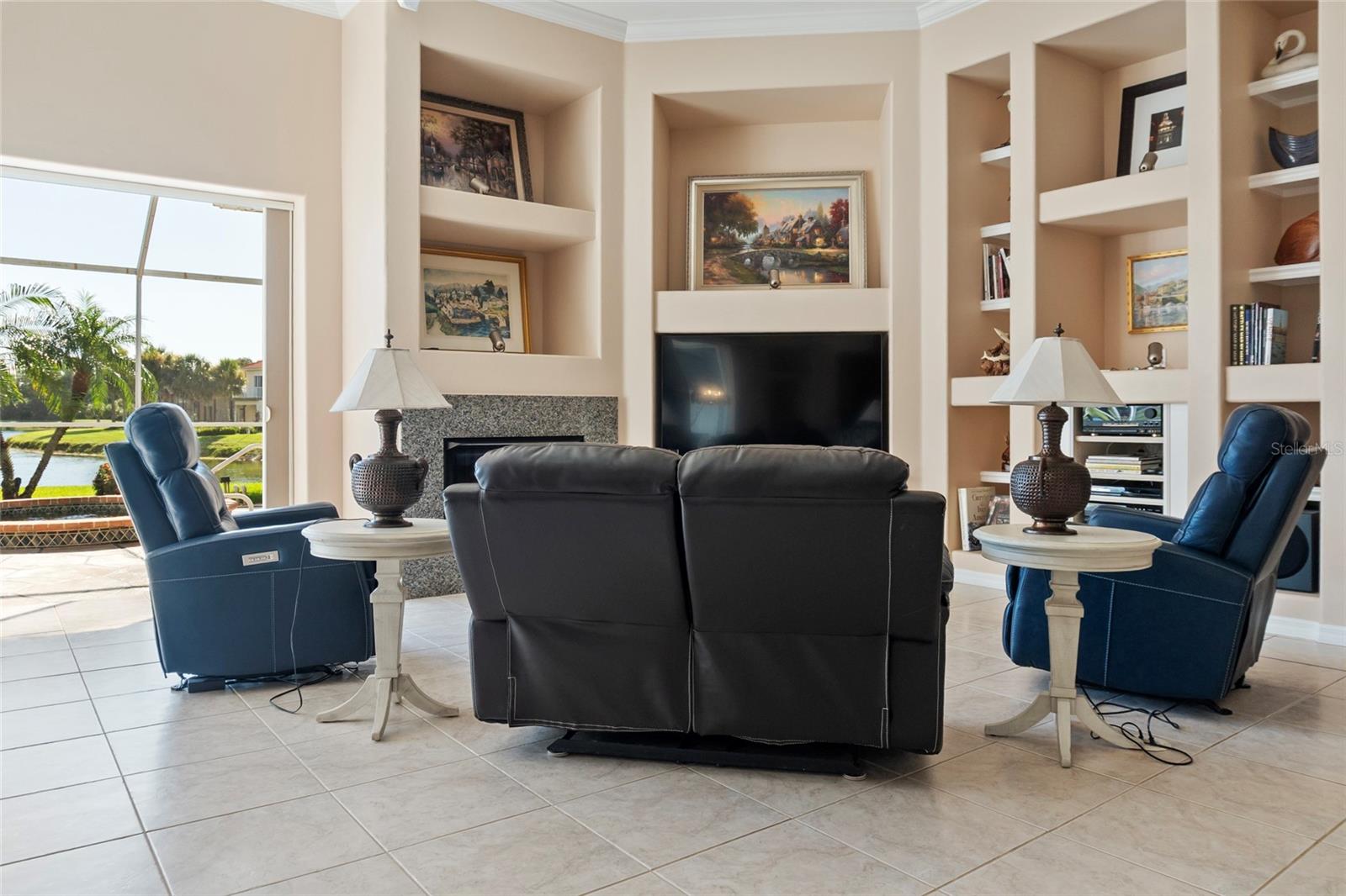 Image 13 of 50 For 1875 Canary Palm Way
