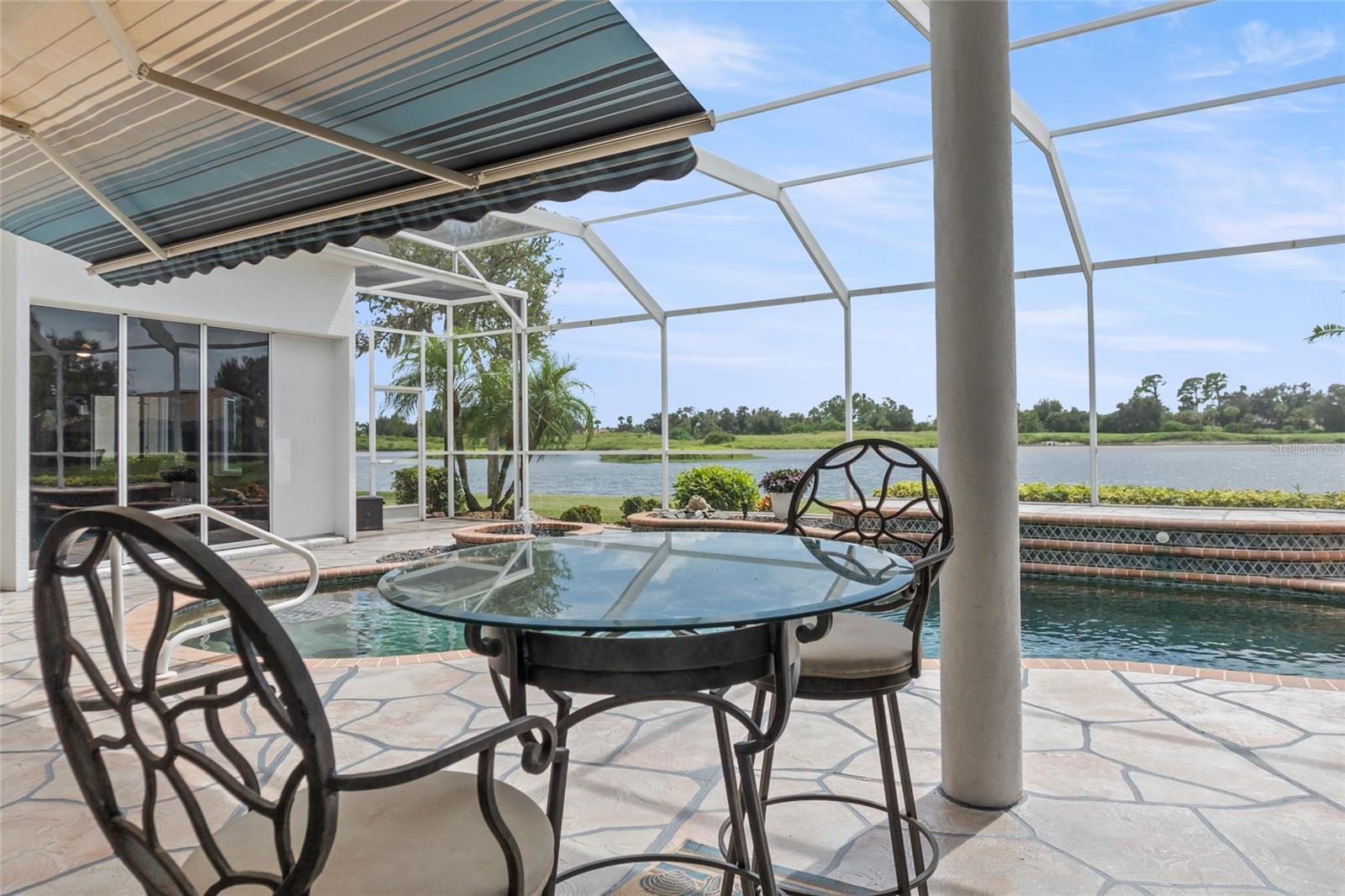 Image 18 of 50 For 1875 Canary Palm Way