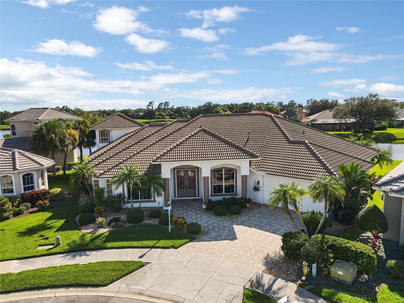 Image 2 of 50 For 1875 Canary Palm Way
