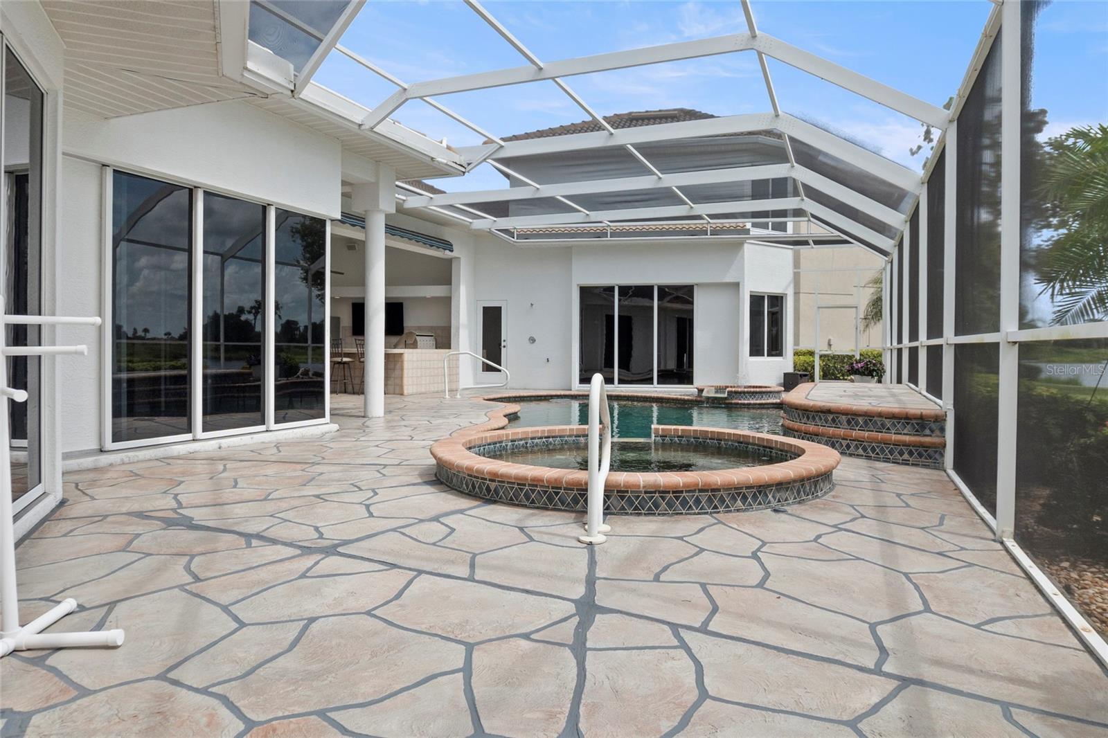 Image 20 of 50 For 1875 Canary Palm Way