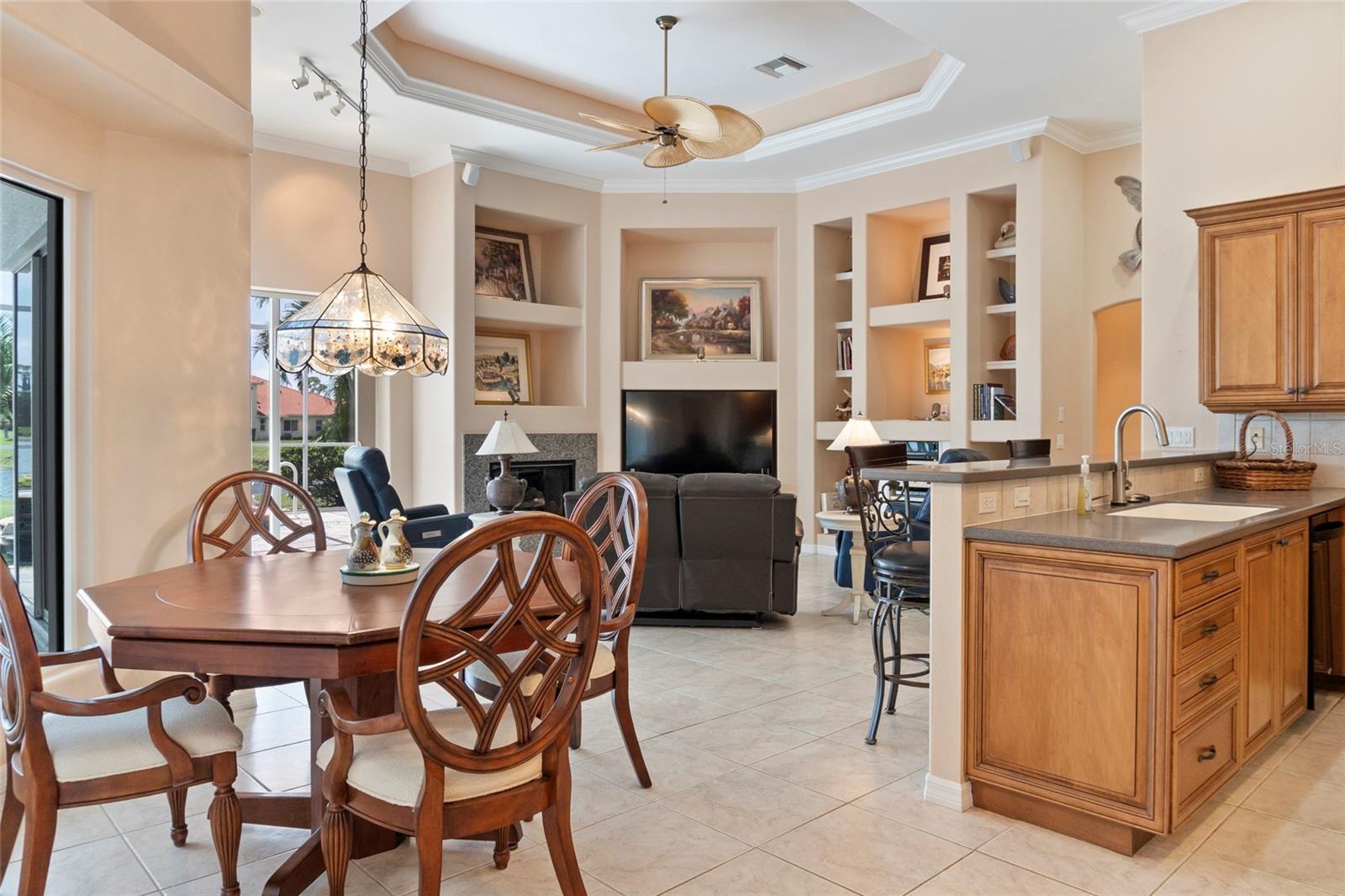 Image 8 of 50 For 1875 Canary Palm Way
