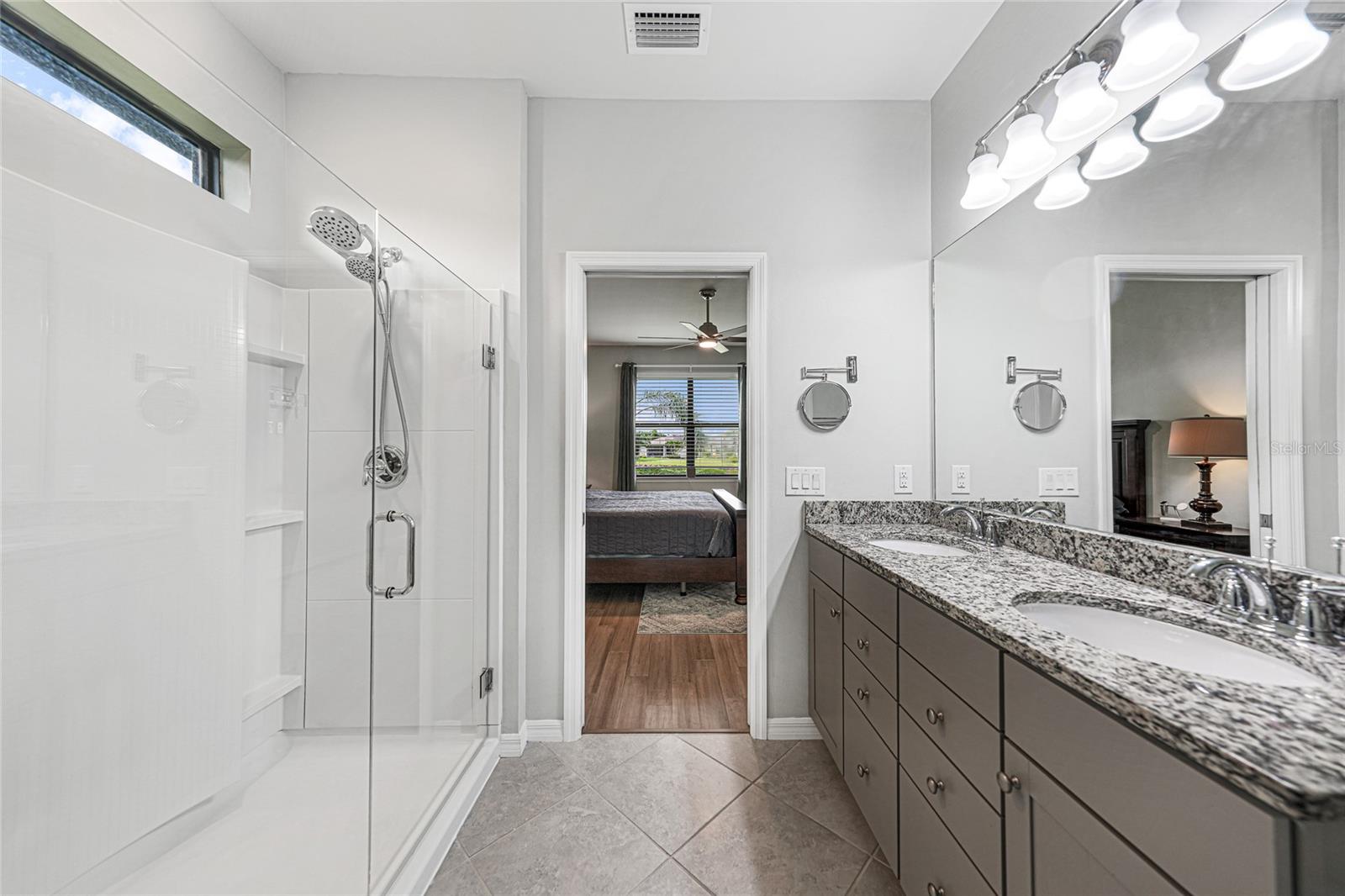Image 23 of 31 For 2455 Marton Oak Boulevard