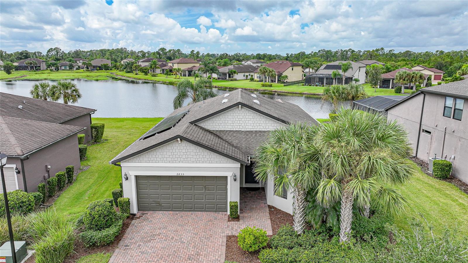 Image 3 of 31 For 2455 Marton Oak Boulevard