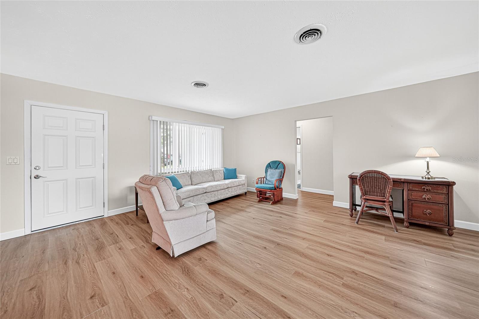 Image 5 of 30 For 1710 Loralin Drive