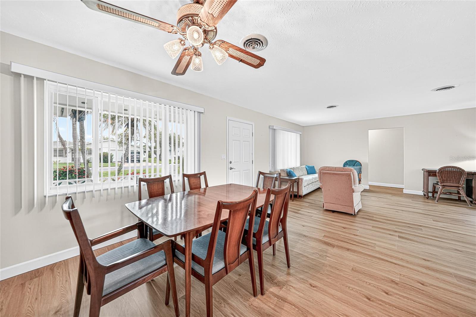Image 6 of 30 For 1710 Loralin Drive