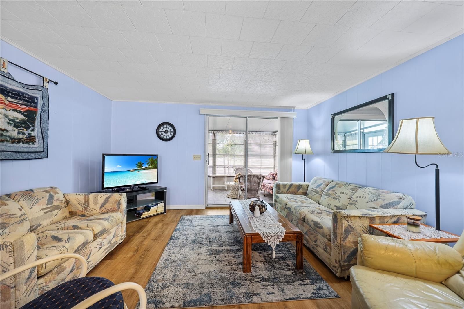 Image 12 of 90 For 2100 Kings Highway 516