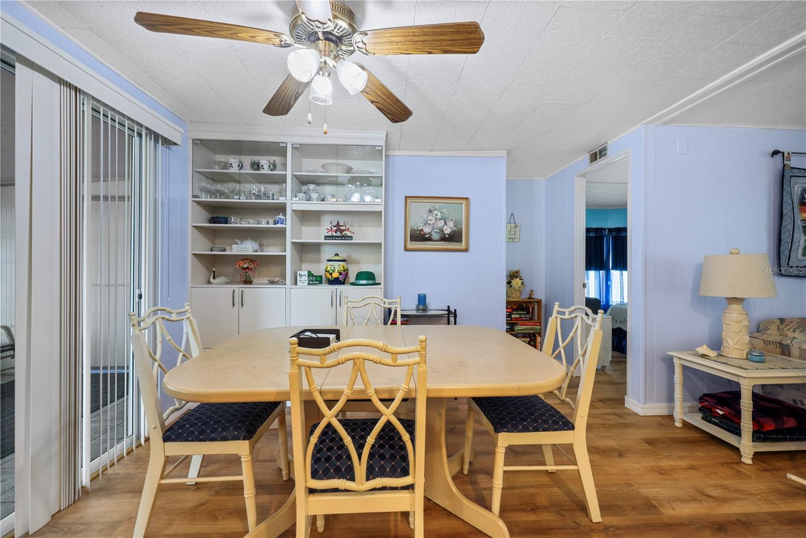 Image 20 of 90 For 2100 Kings Highway 516