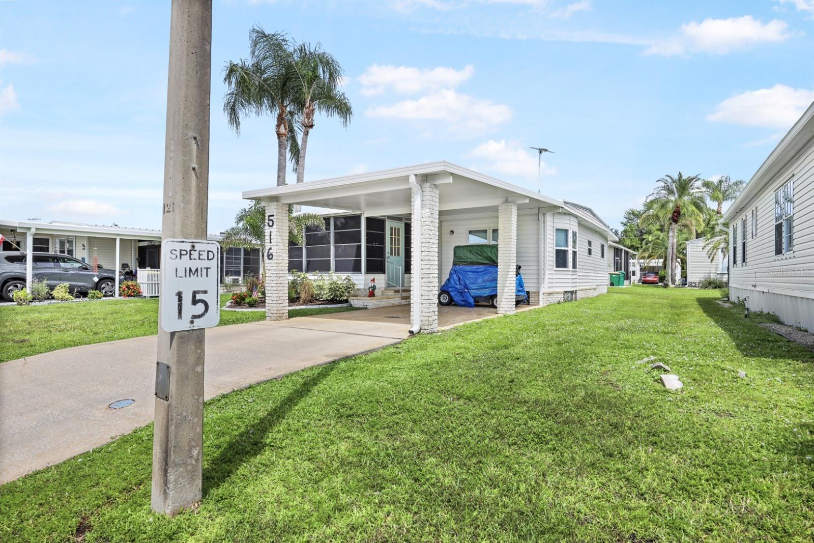 Image 35 of 90 For 2100 Kings Highway 516