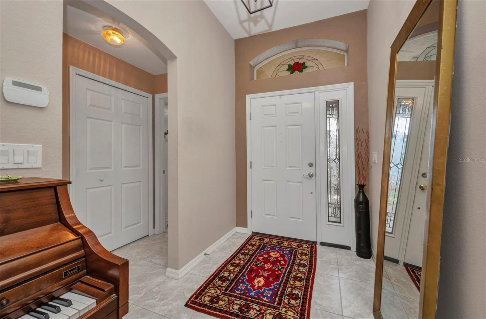 Image 3 of 40 For 24419 Buckingham Way