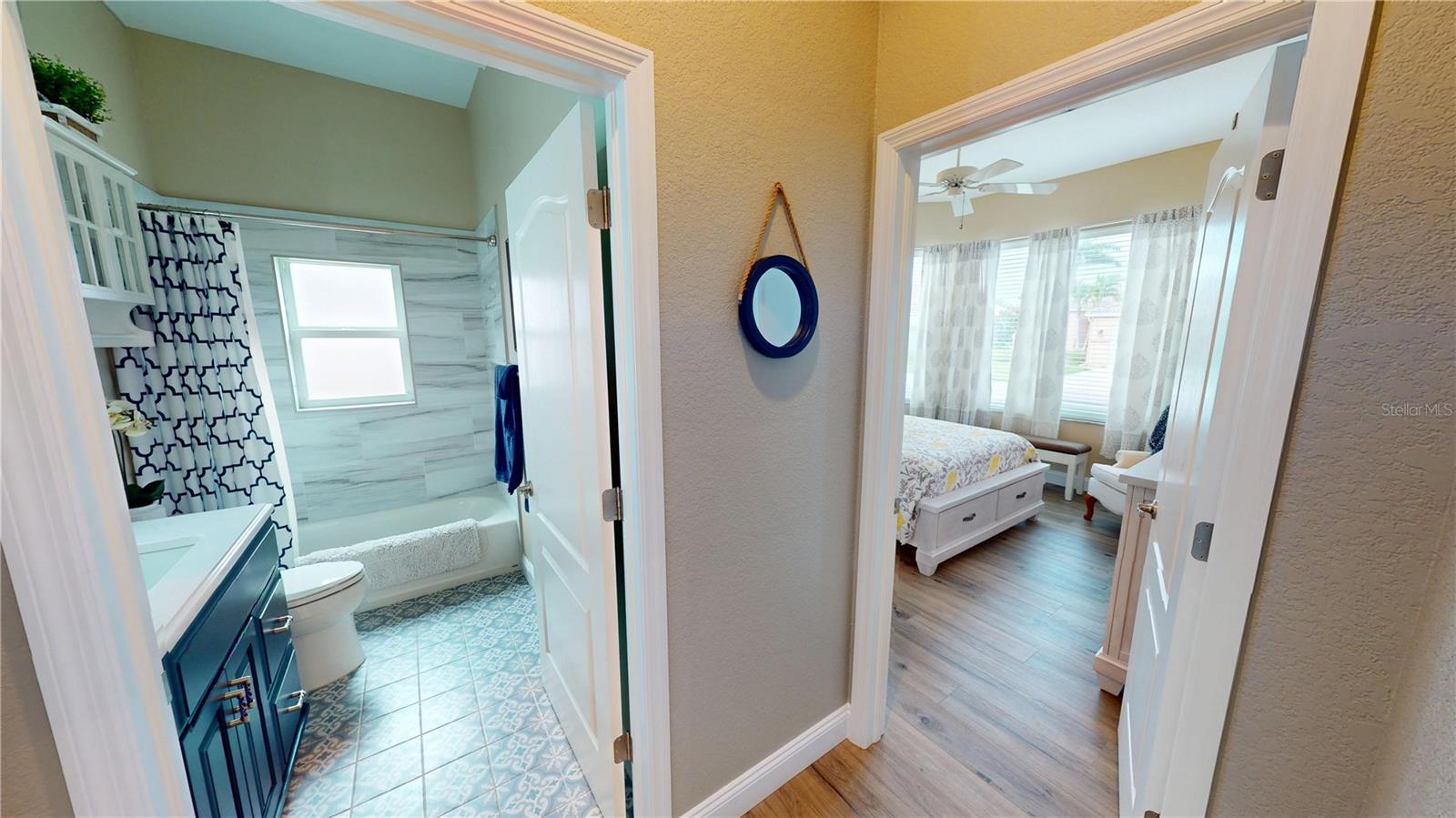 Image 21 of 35 For 26238 Feathersound Drive S