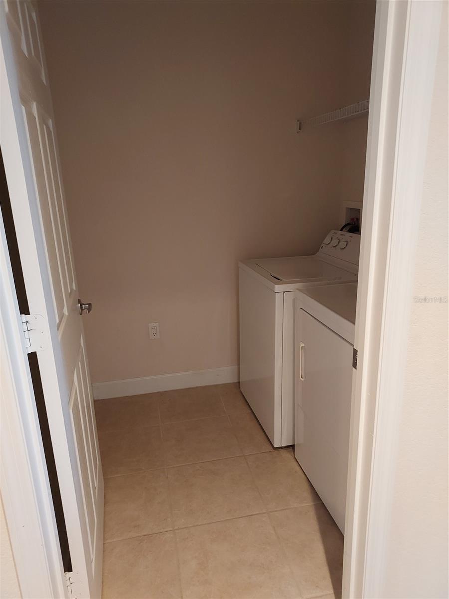 Image 11 of 20 For 17288 Acapulco Road 422