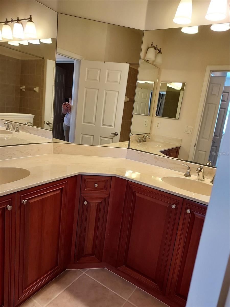 Image 17 of 20 For 17288 Acapulco Road 422