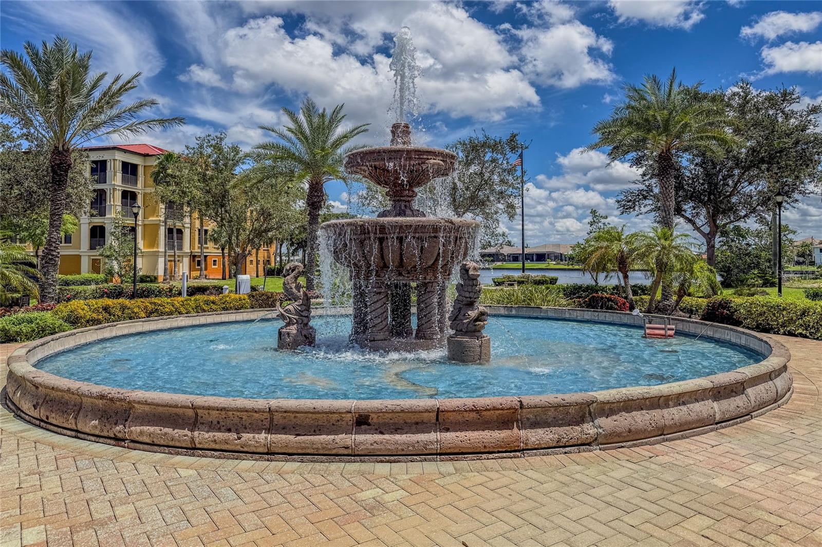 Image 37 of 74 For 97 Vivante Boulevard 204