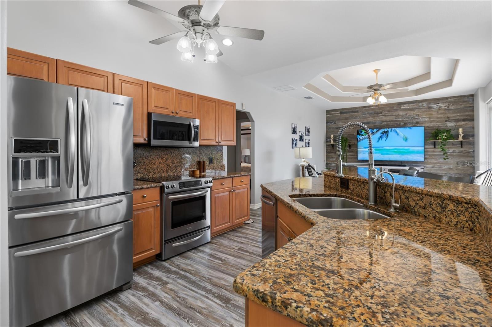 Image 16 of 65 For 9540 Galaxie Circle