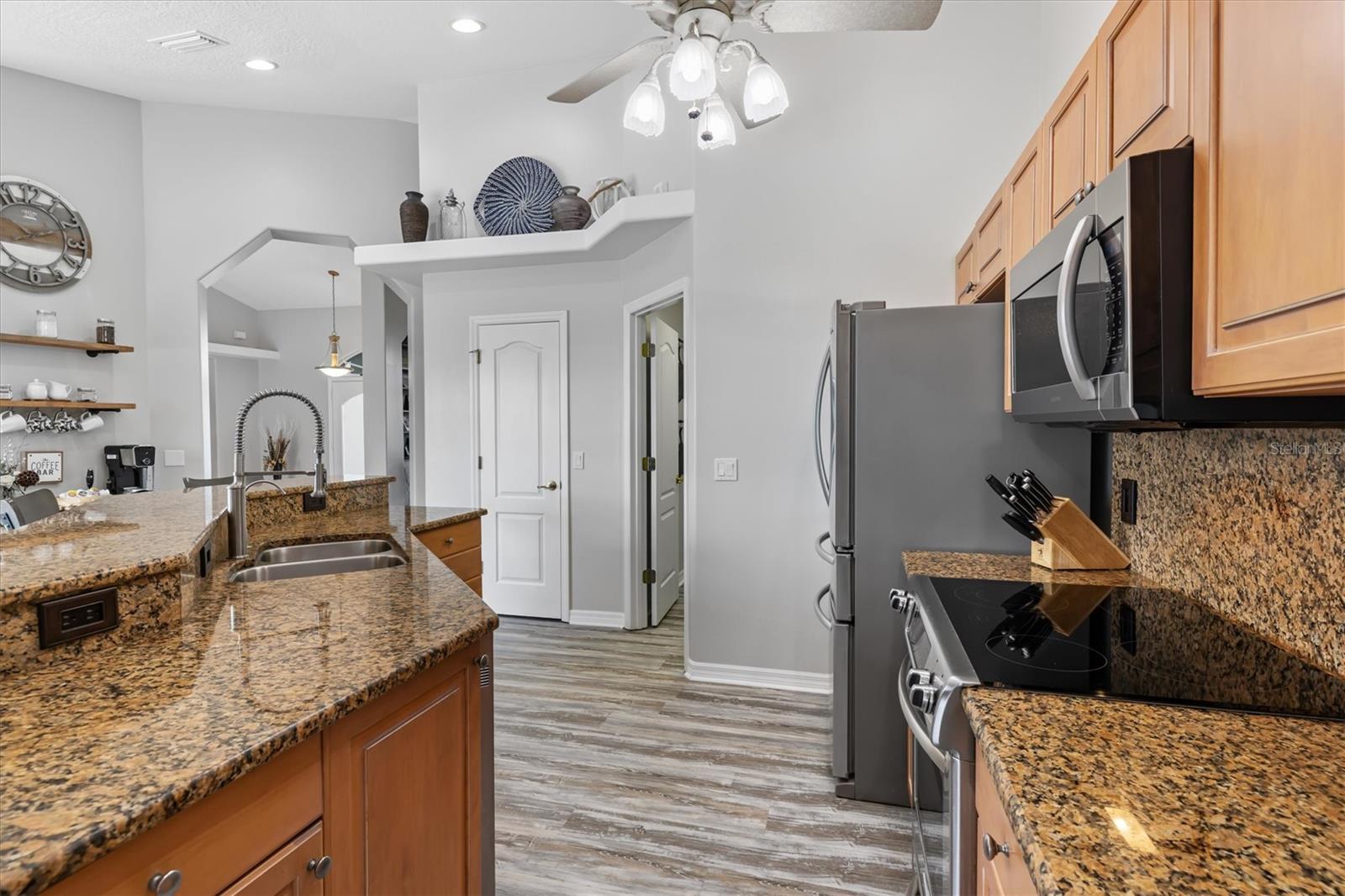 Image 18 of 65 For 9540 Galaxie Circle